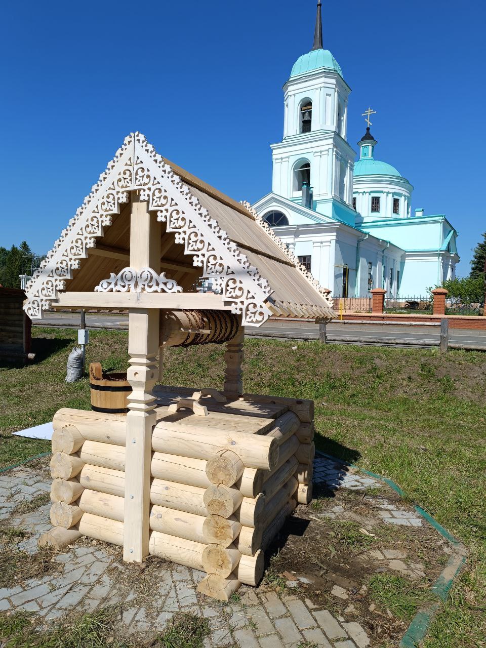 Резные изделия заказать в Екатеринбурге с доставкой по цене от производителя из высококачественного материала
